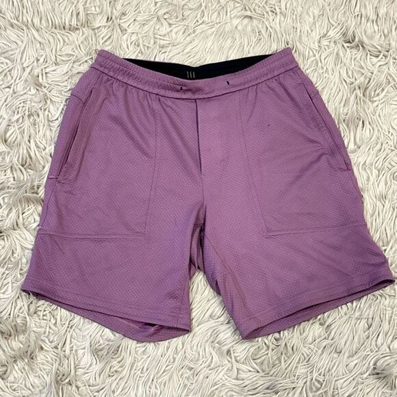 Lululemon Relaxed-Fit Training Short 8" Vintage Plum size small - Picture 4 of 10